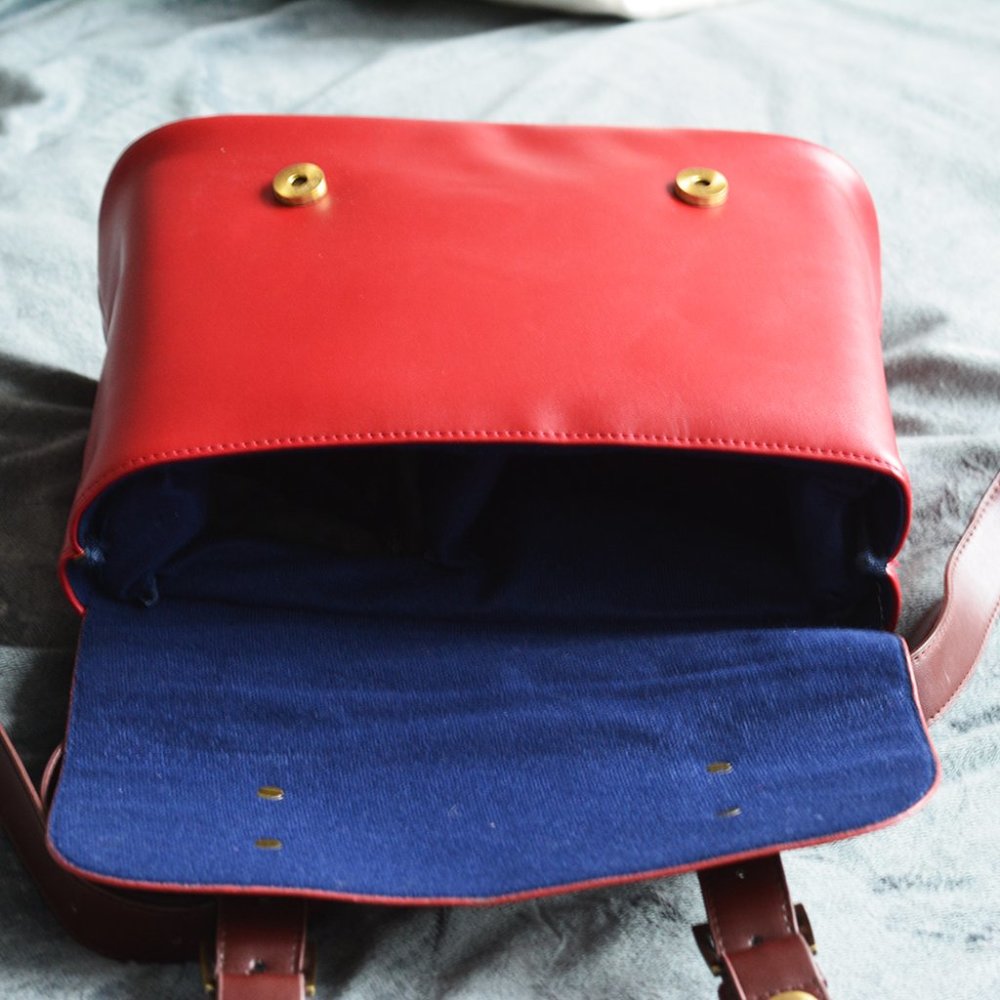 Red Camera Bag - Picture 4 of 8